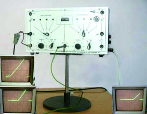 Демонстрационный стенд «Изучение фотодиода и светодиода»  - fgospostavki.ru - Балашиха